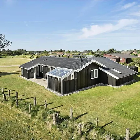 Ln75829-hjorring-skarntydevej-4 * Hjørring